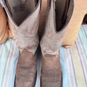 Justin Brown Cowboy Boots with Embroidered Details